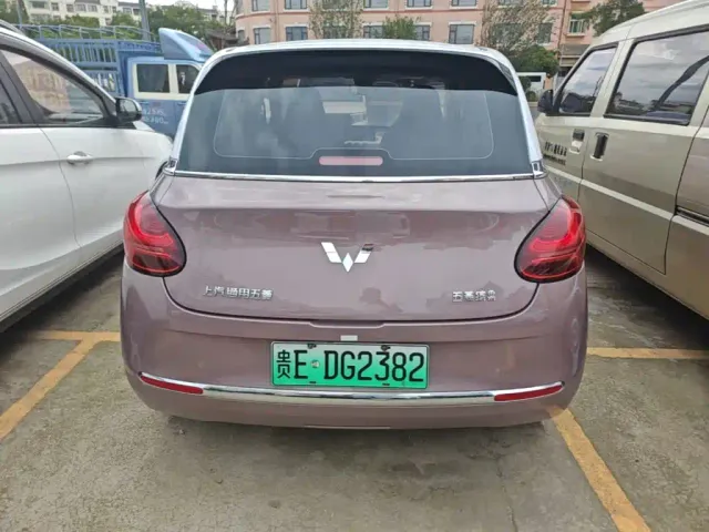 Wuling Bingo — Фото автомобиля 5