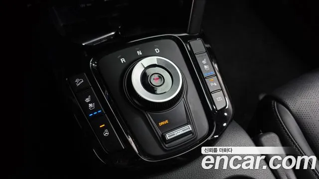Kia Seltos New — Фото автомобиля 12