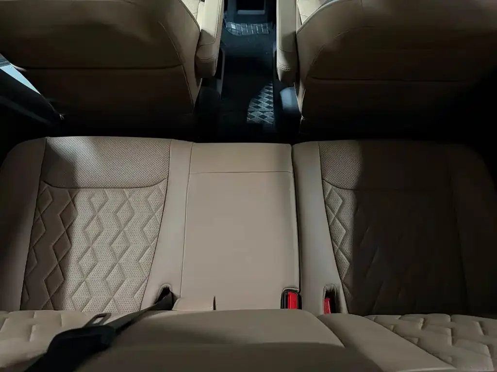Wuling Motors Wuling Jiachen 2022 1.5T CVT Exclusive Flagship Model — Фото автомобиля 14