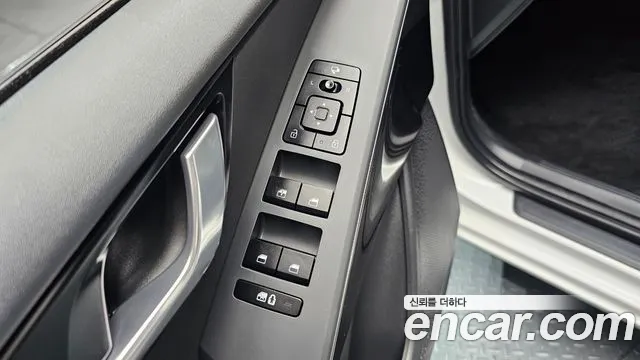 Kia Niro Niro (New) — Фото автомобиля 23