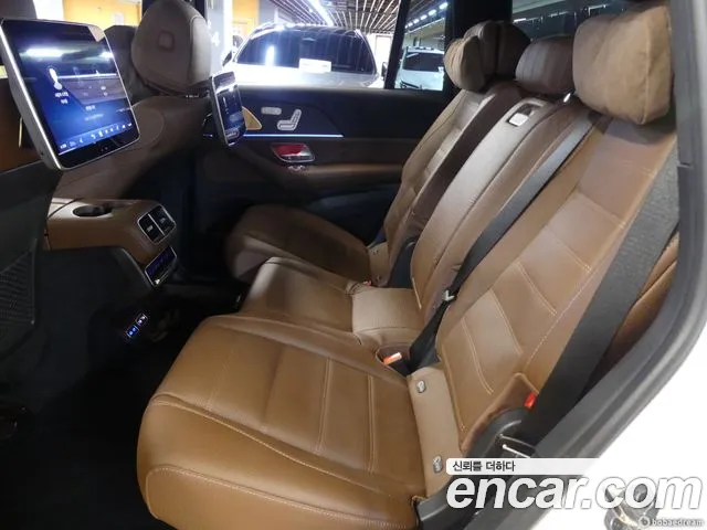 Mercedes-Benz GLS-Class — Фото автомобиля 17