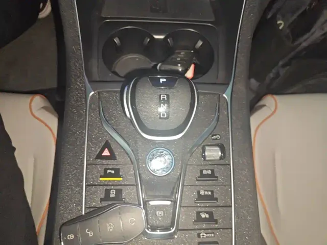BYD Qin PLUS — Фото автомобиля 13