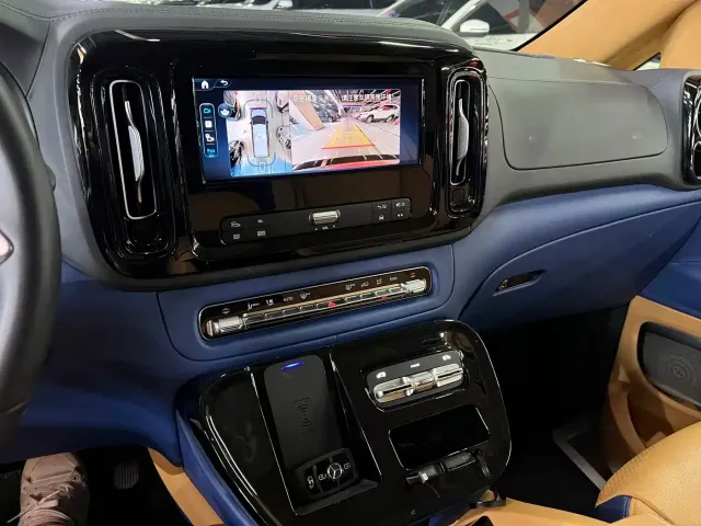 Mercedes-Benz Vito — Фото автомобиля 12