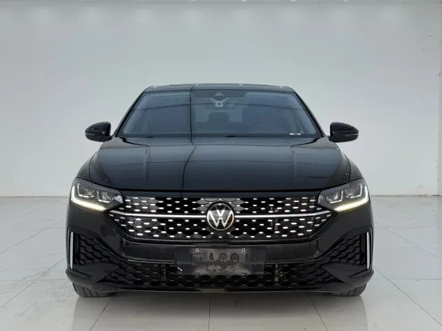 Volkswagen Lavida — Фото автомобиля 2