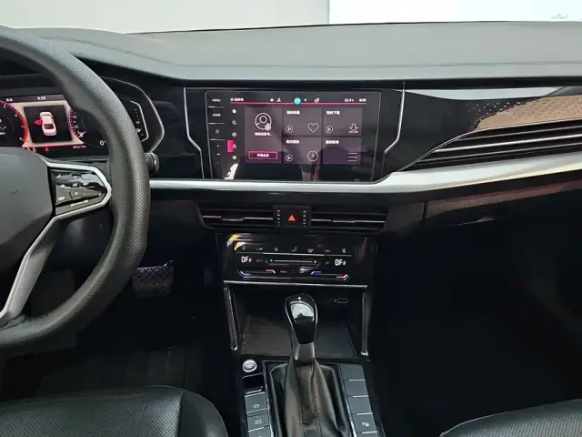 Volkswagen Passat — Фото автомобиля 13