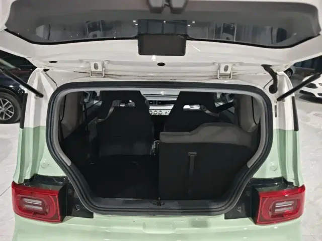Wuling Hongguang Mini EV — Фото автомобиля 18