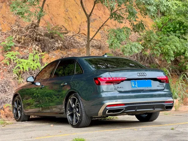 Audi A4L — Фото автомобиля 4