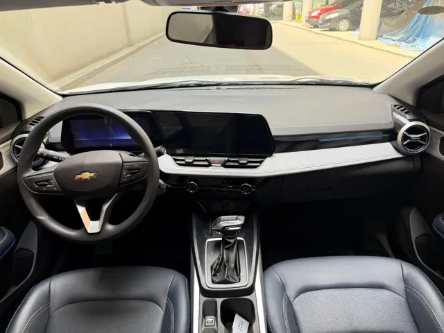 Chevrolet Monza — Фото автомобиля 8