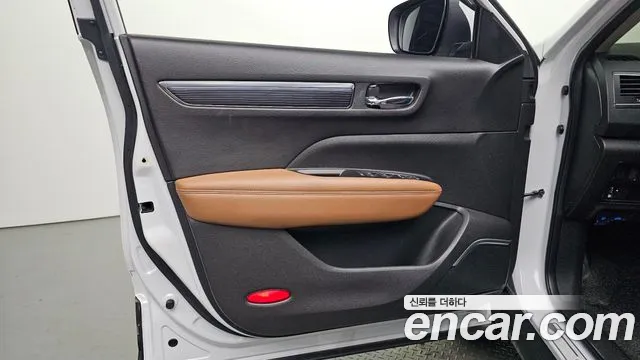 Renault-KoreaSamsung QM6 Новый QM6 2.0 LPe RE Signature 2WD — Фото автомобиля 21