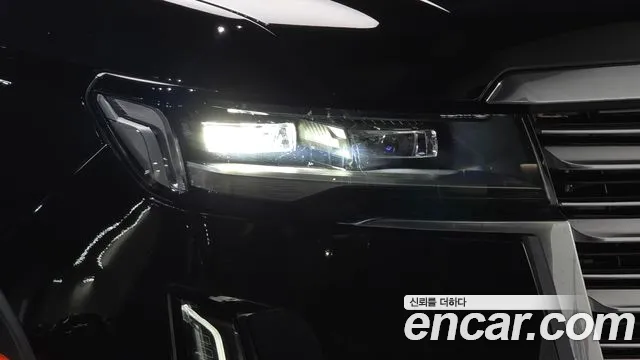 Cadillac Escalade — Фото автомобиля 7