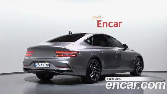 Genesis G80 Бензин 2.5 турбо AWD — Фото автомобиля 2