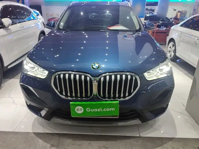BMW X1 — Фото автомобиля 2