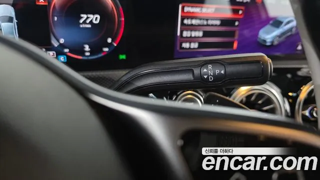 Mercedes-Benz A-Class W177 — Фото автомобиля 9