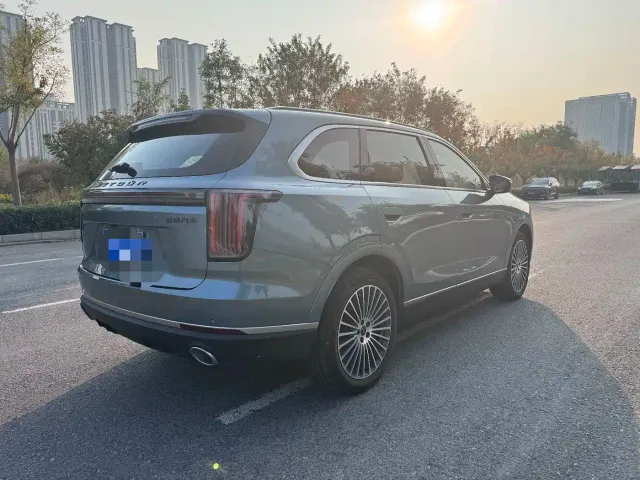 Jetour X70L — Фото автомобиля 4