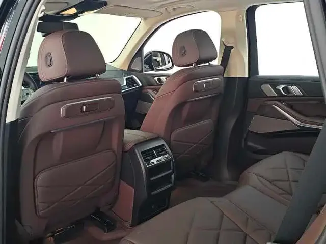 BMW X5 — Фото автомобиля 9