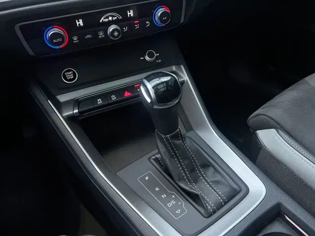 Audi Q3 — Фото автомобиля 10