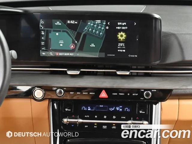Kia Carnival Generation 4 — Фото автомобиля 14