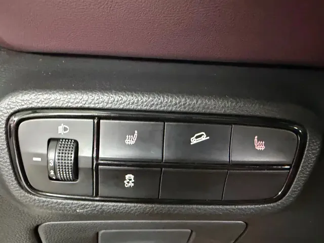 GAC Trumpchi M6 — Фото автомобиля 19