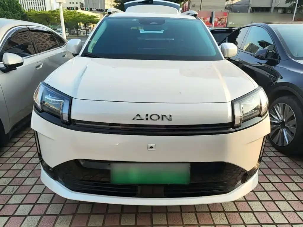 Aion AION V 2025 Aion T-Rex Family Edition Mid — Фото автомобиля 2