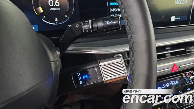 Hyundai Grandeur GN7 — Фото автомобиля 12