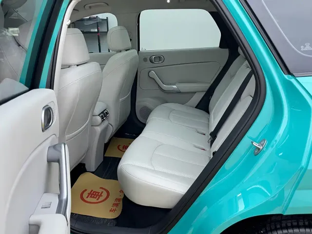 BYD Yuan PLUS — Фото автомобиля 3