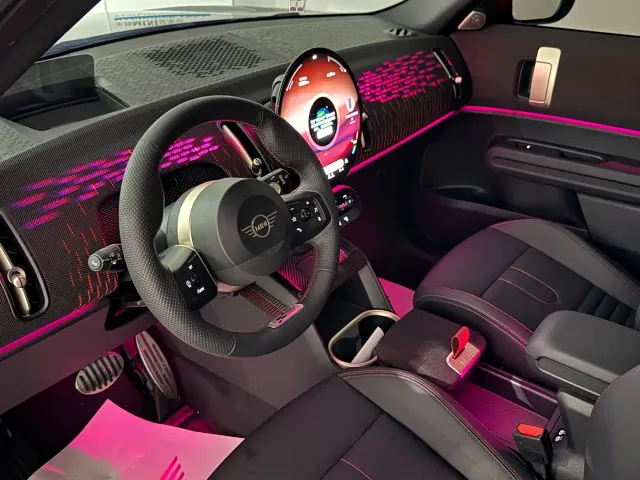 MINI JCW COUNTRYMAN — Фото автомобиля 8