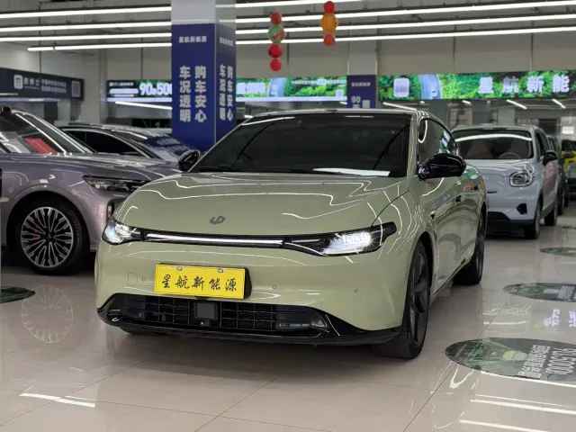 Фотография автомобиля — Leapmotor C01