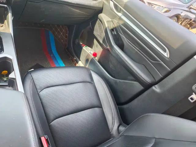 Geely Emgrand — Фото автомобиля 8