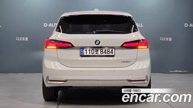 BMW 2 Series U06 — Фото автомобиля 5