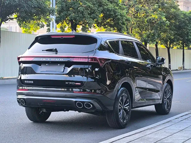 Jetour X70 Plus — Фото автомобиля 4
