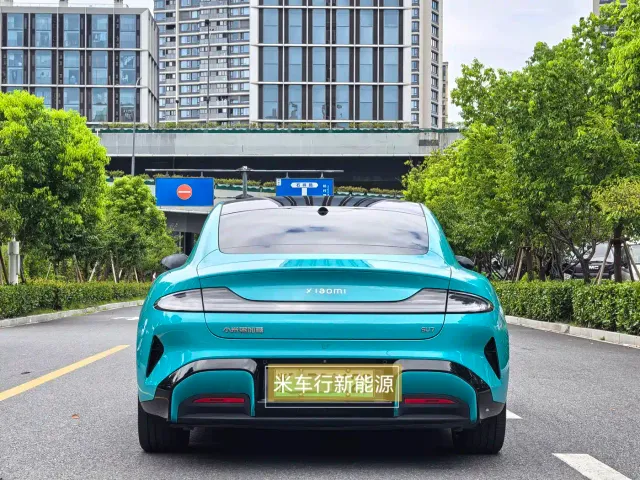 Xiaomi SU7 — Фото автомобиля 5