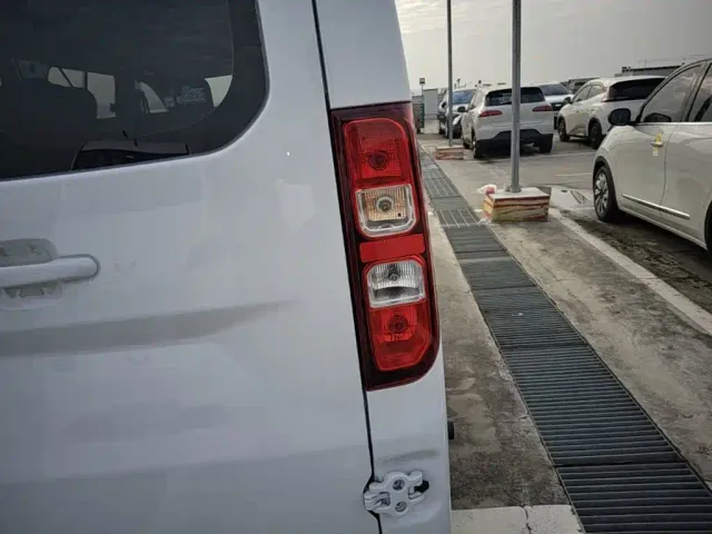 Wuling Yangguang — Фото автомобиля 7