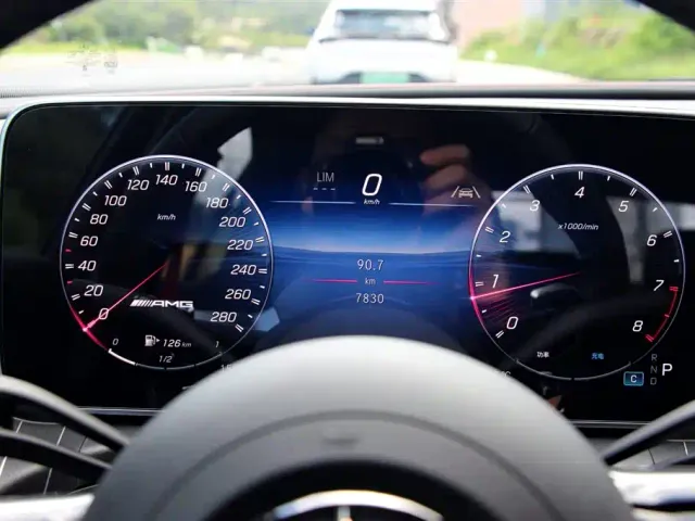 Mercedes-Benz C-Class AMG — Фото автомобиля 4