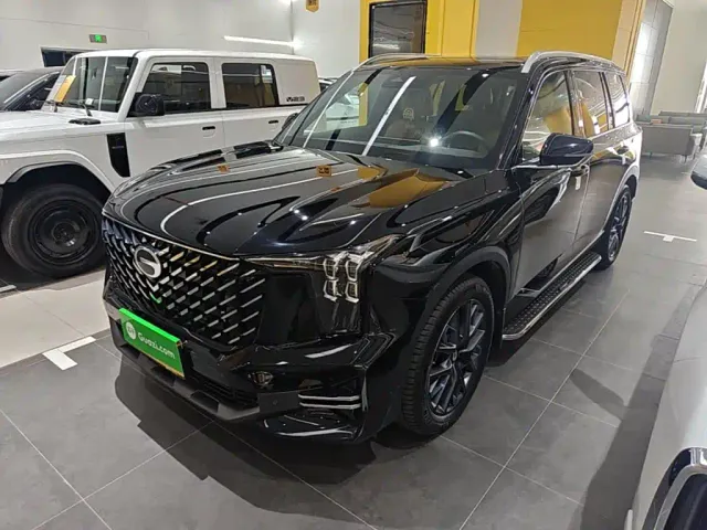 Фотография автомобиля — GAC Trumpchi GS8