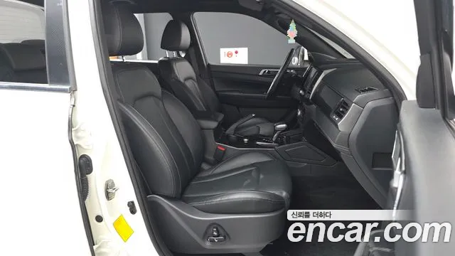 KG_Mobility_Ssangyong Rexton Новый Rexton Sport Khan Дизель 2.2 4WD — Фото автомобиля 11
