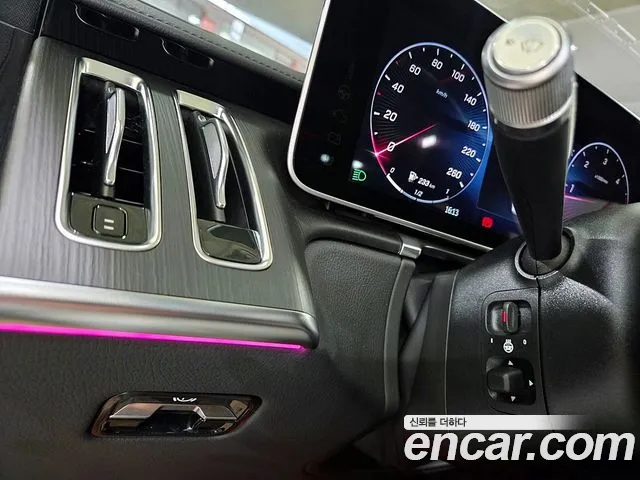 Mercedes-Benz S-Class W223 — Фото автомобиля 13