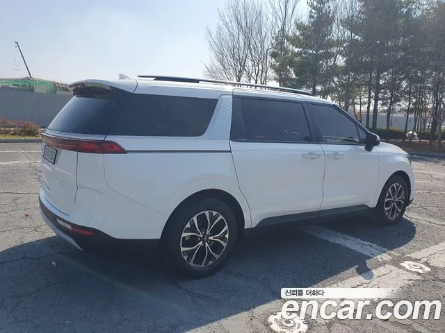 Kia Canival Carnival 4 поколение Дизель 9 мест Prestige — Фото автомобиля 5