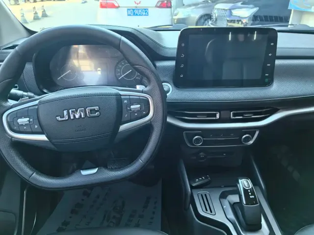 JMC Vigus 7 — Фото автомобиля 11
