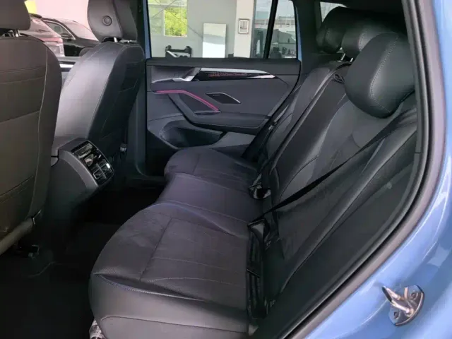 Volkswagen Tiguan L — Фото автомобиля 16