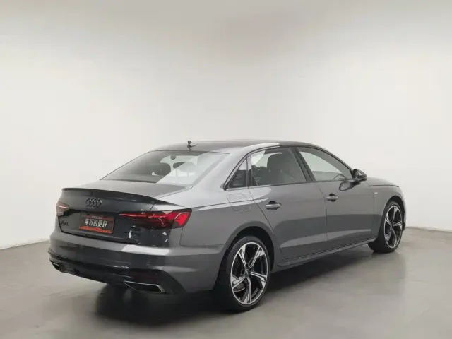 Audi A4L — Фото автомобиля 2
