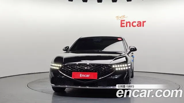 Genesis G90 Бензин 3.5 турбо AWD — Фото автомобиля 3