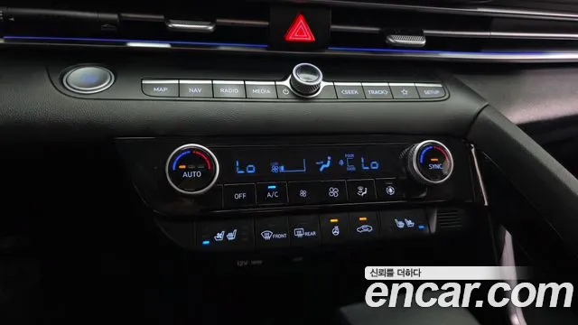 Hyundai AVANTE Новый Avante (CN7) — Фото автомобиля 18