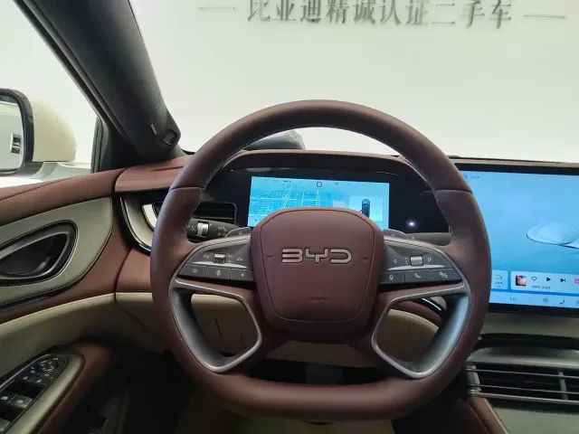 BYD Seal 07 DM-i — Фото автомобиля 7