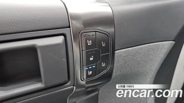 Kia EV3 — Фото автомобиля 30