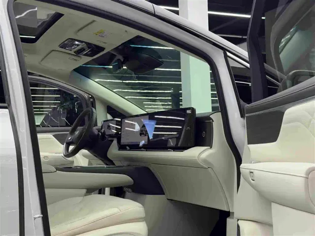 Buick Zhijing Shijia — Фото автомобиля 10
