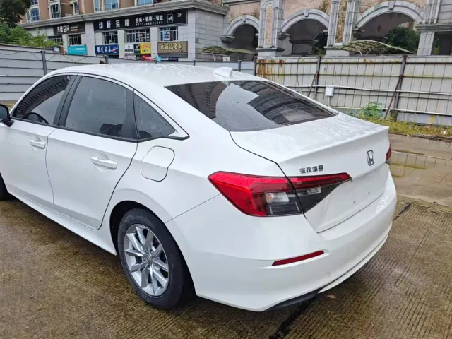 Honda Civic — Фото автомобиля 7