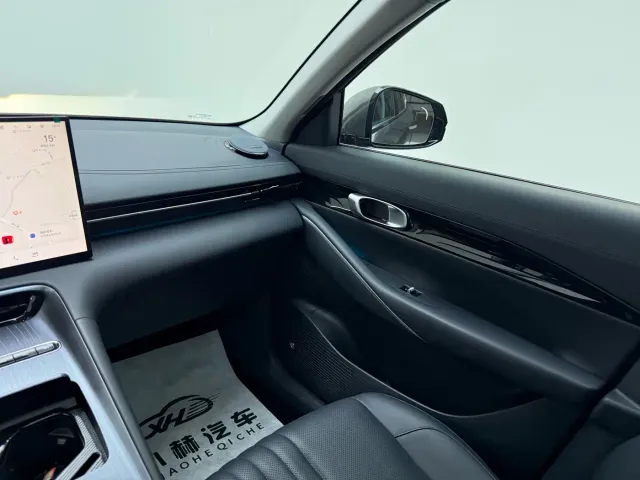 Geely Galaxy E5 — Фото автомобиля 11