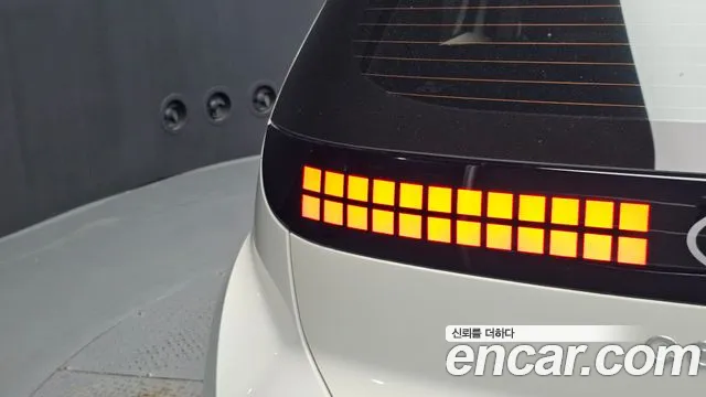 Hyundai Casper Electric — Фото автомобиля 8