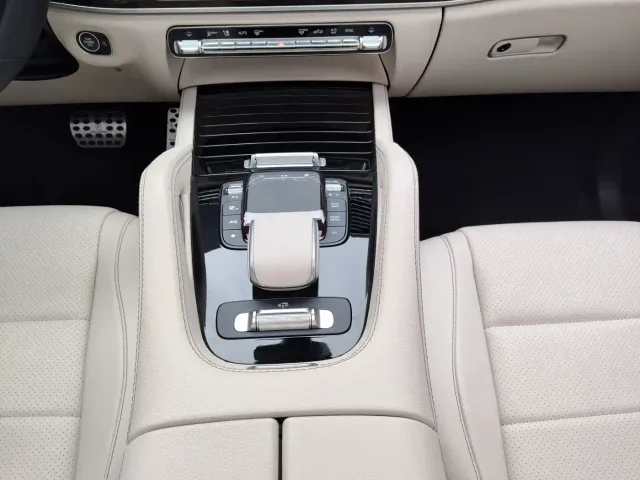 Mercedes-Benz GLE-Class — Фото автомобиля 10