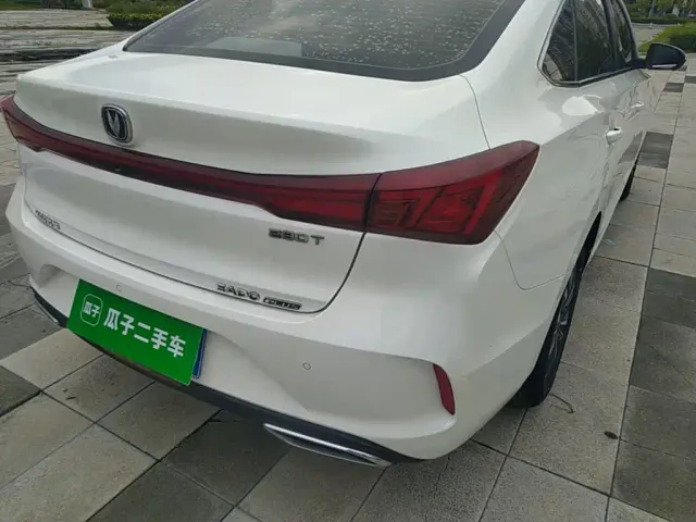 Changan Eado — Фото автомобиля 7